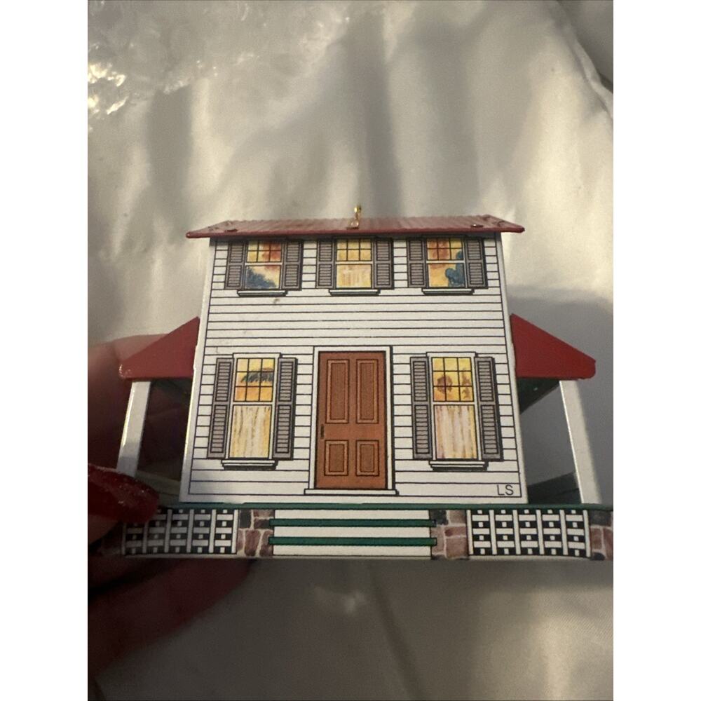 NEW NRFB Hallmark Farm‎ House 1999 Town and Country Christmas Ornament - Picture 4 of 7